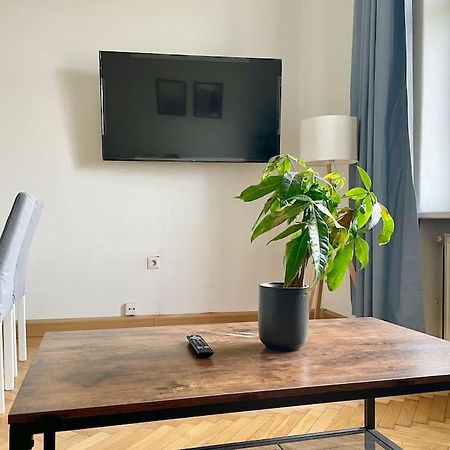 55M2 Stylish Apartment With Netflix - 15 Min To Center Vienna Exterior photo