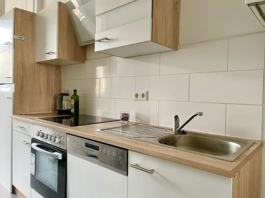 55M2 Stylish Apartment With Netflix - 15 Min To Center Vienna Exterior photo